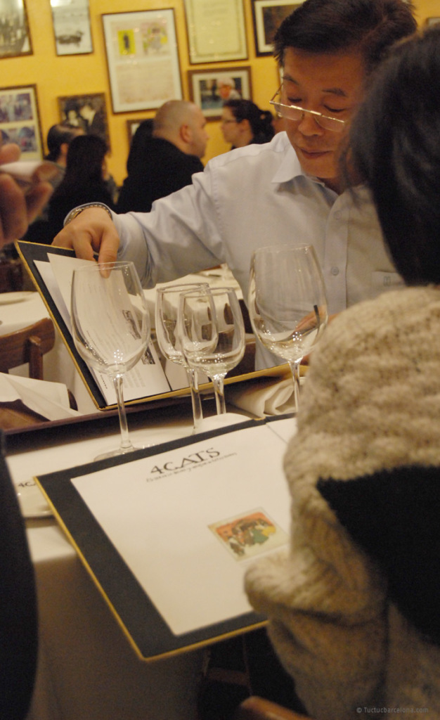 Diseno-grafico-carta-restaurante-4-gats-tuctcbarcelona_03
